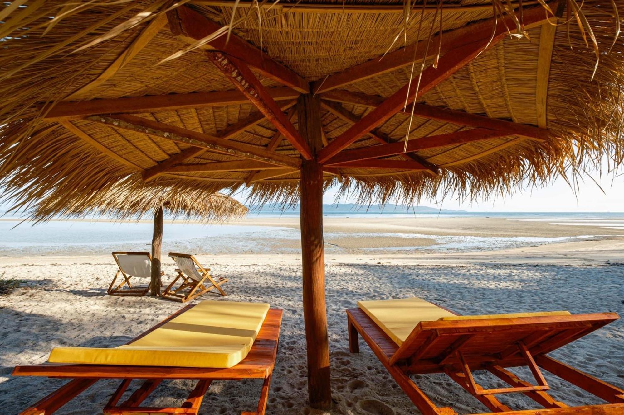 All At Sea Beach Resort Baan Tai Exterior foto